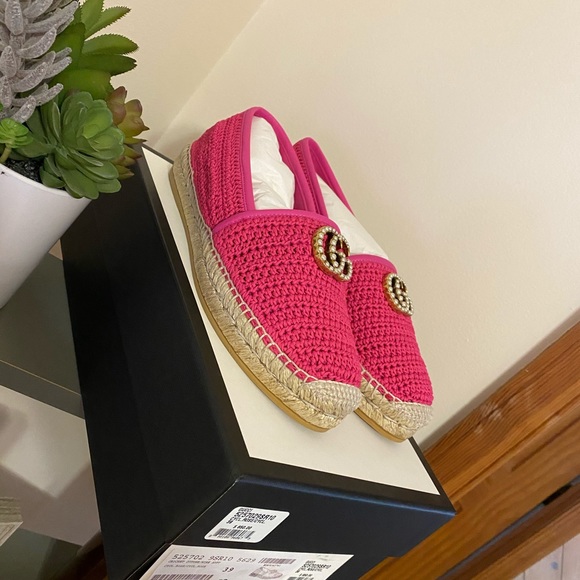 ⭐️NIB GUCCI espadrilles ⭐️ - Picture 8 of 10